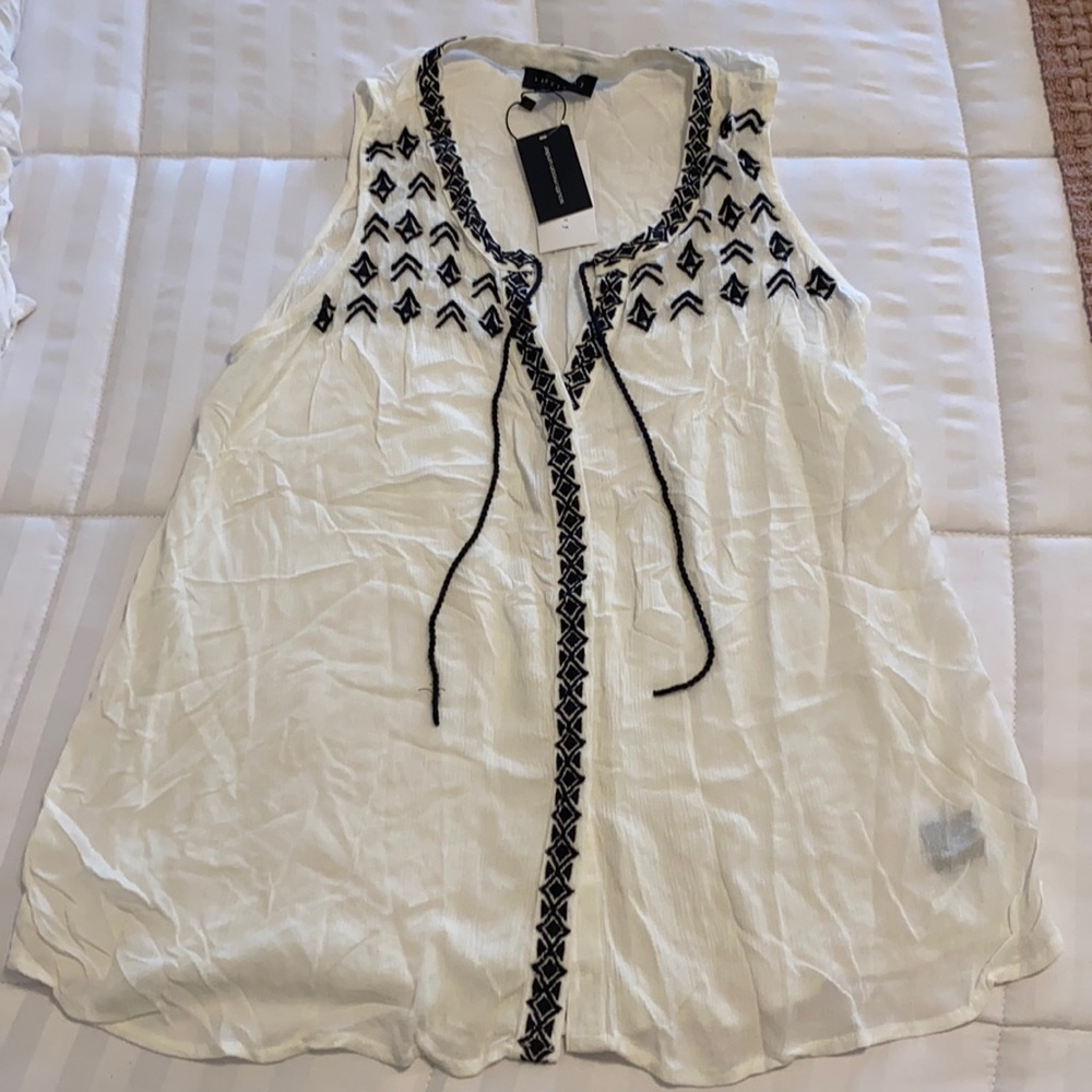 TRIBAL PRINT TANK